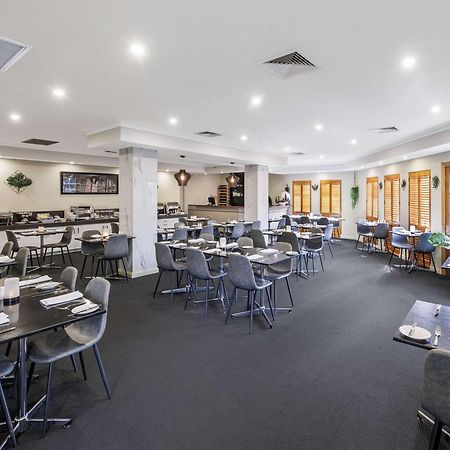 Quality Hotel Melbourne Airport Exterior foto