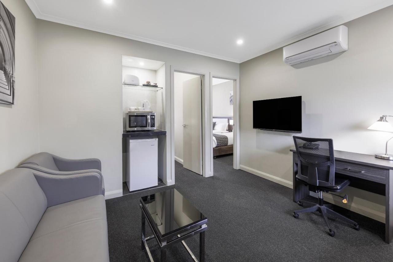 Quality Hotel Melbourne Airport Exterior foto