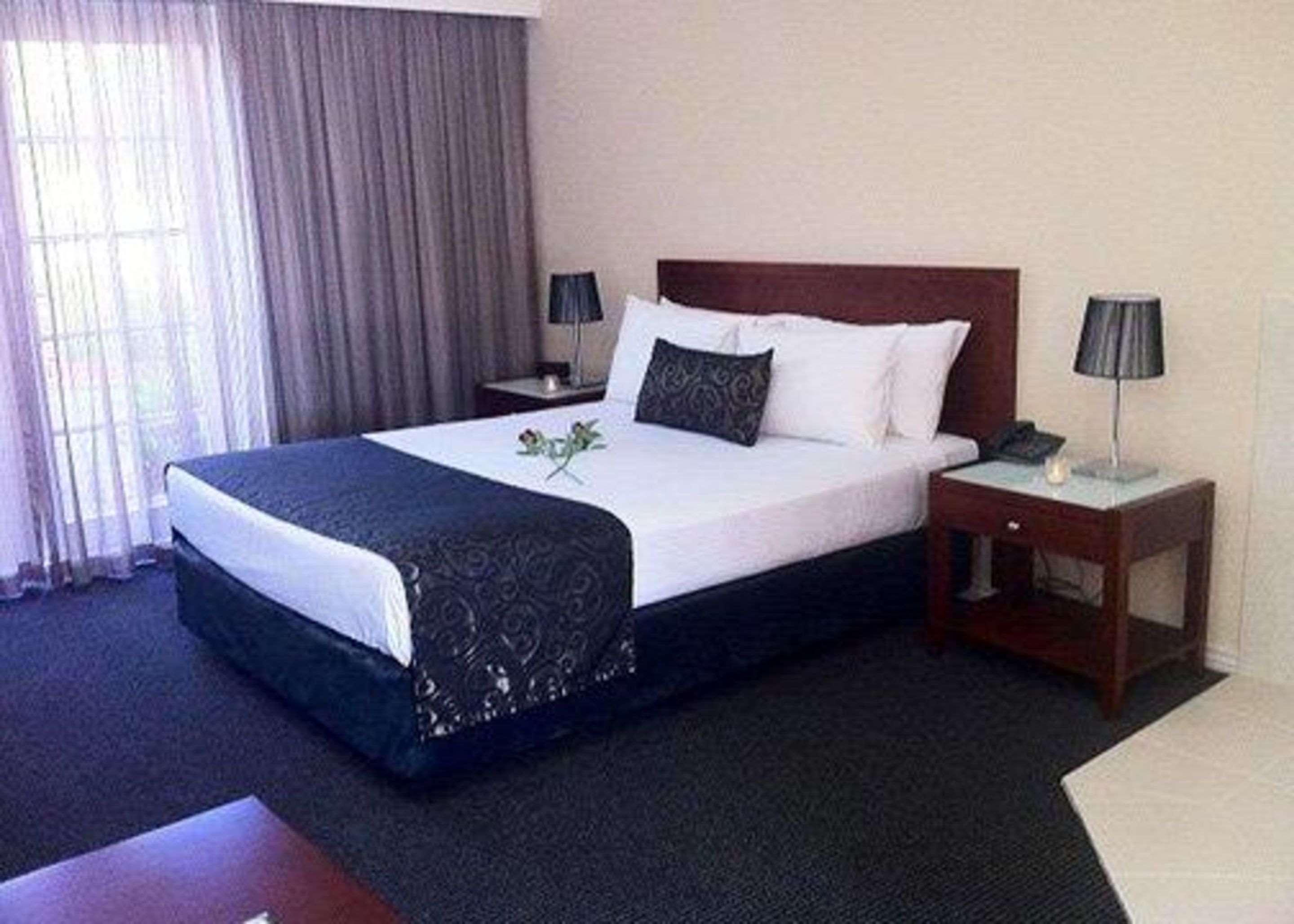 Quality Hotel Melbourne Airport Exterior foto