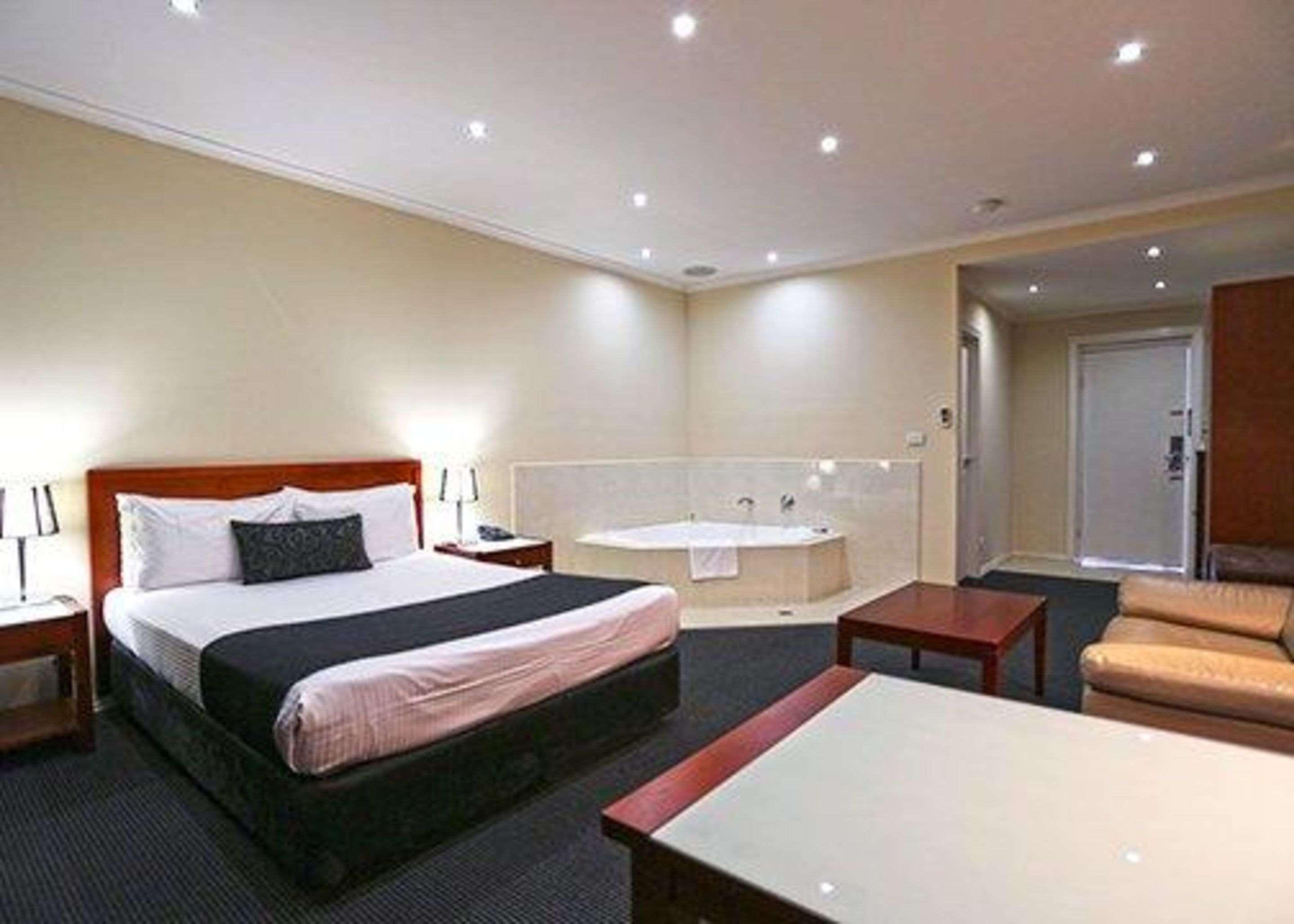 Quality Hotel Melbourne Airport Exterior foto
