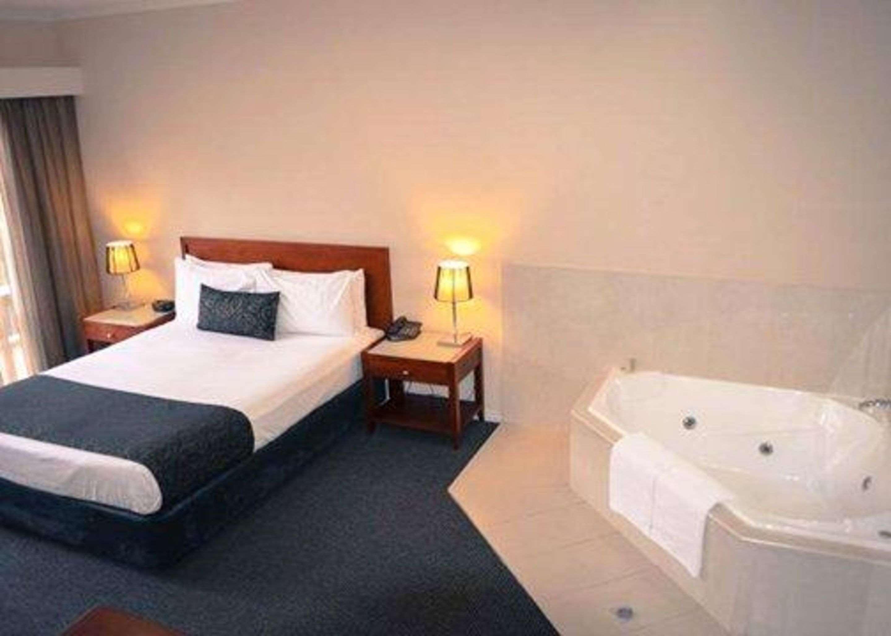 Quality Hotel Melbourne Airport Exterior foto