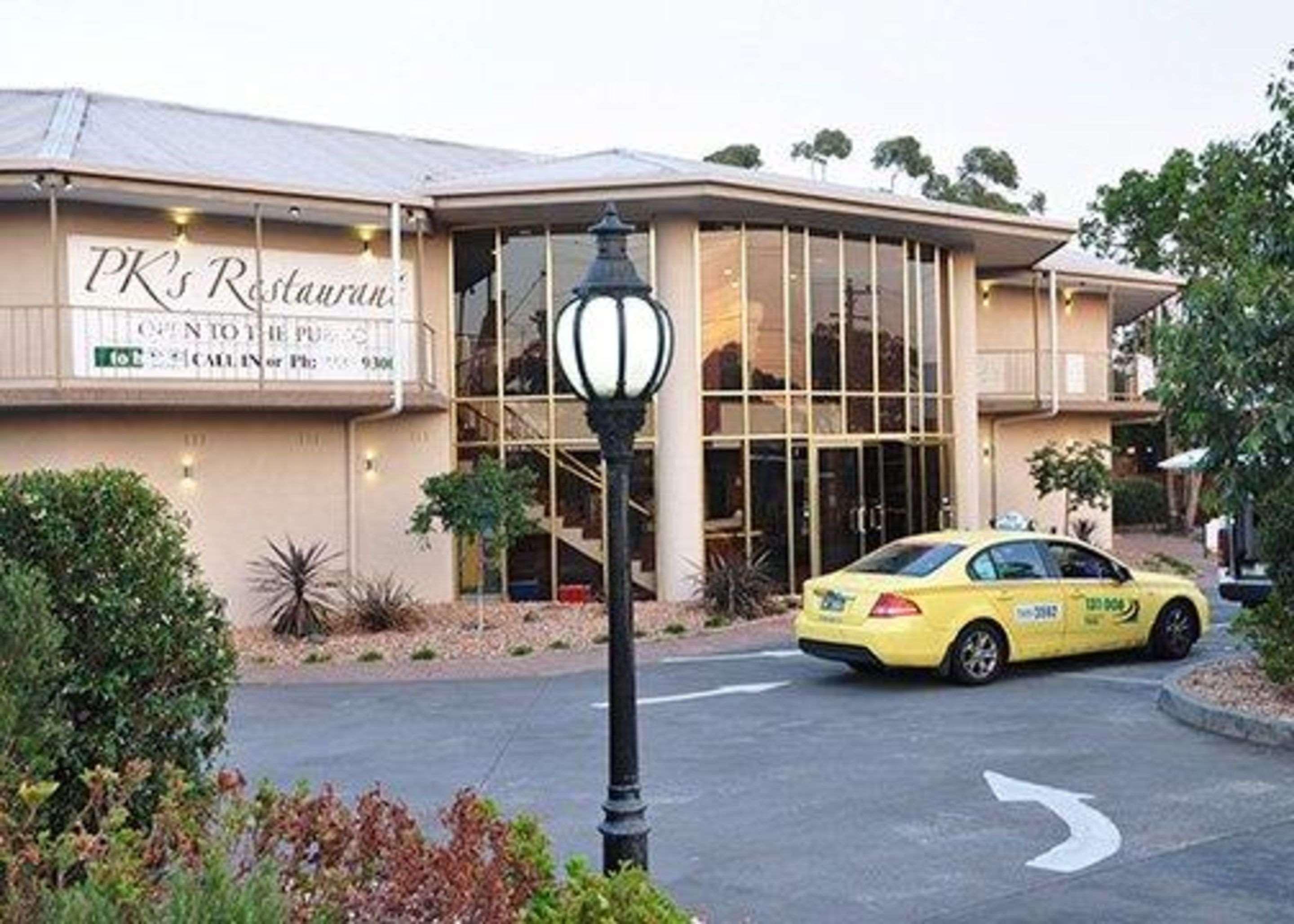 Quality Hotel Melbourne Airport Exterior foto