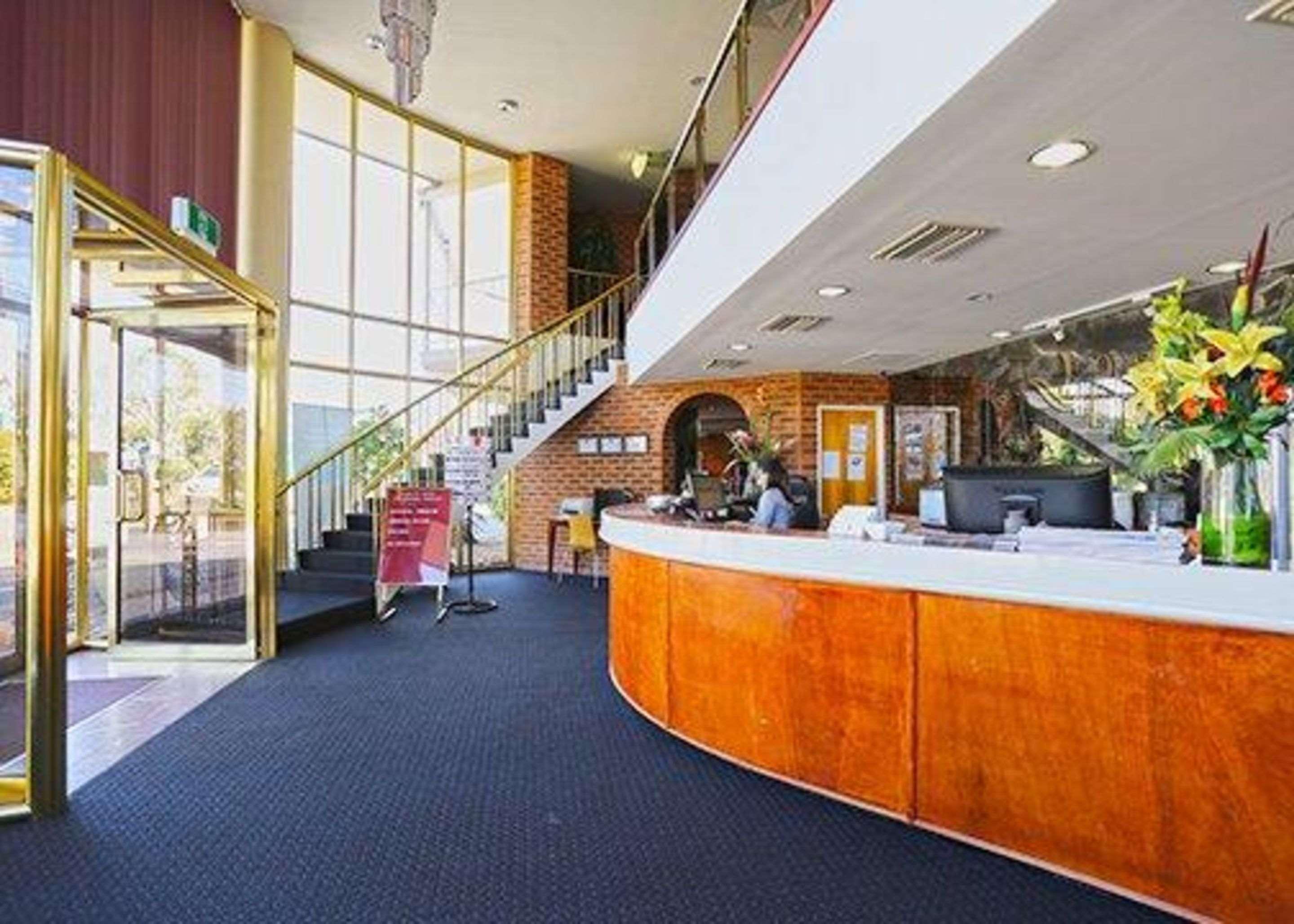 Quality Hotel Melbourne Airport Exterior foto