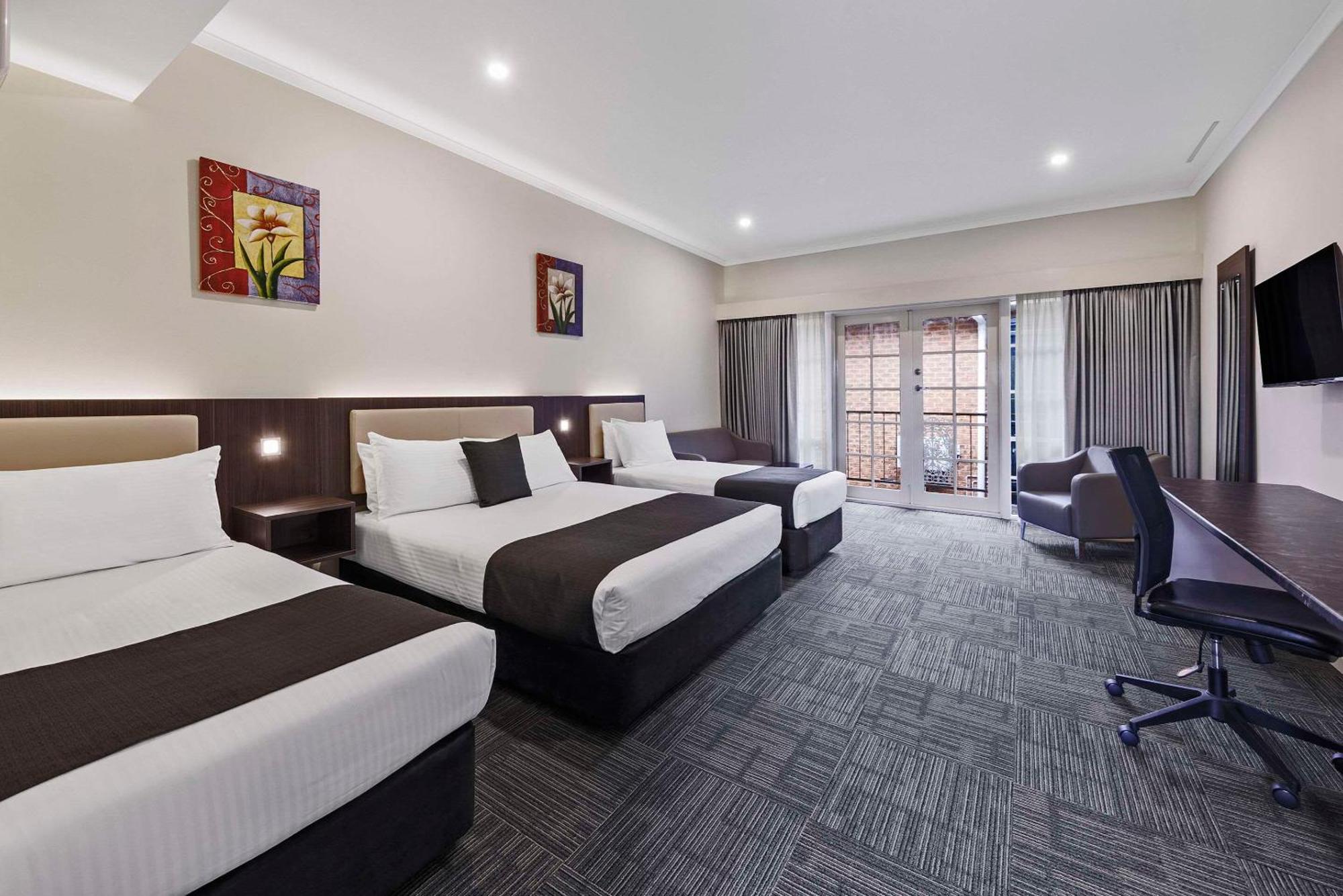 Quality Hotel Melbourne Airport Exterior foto