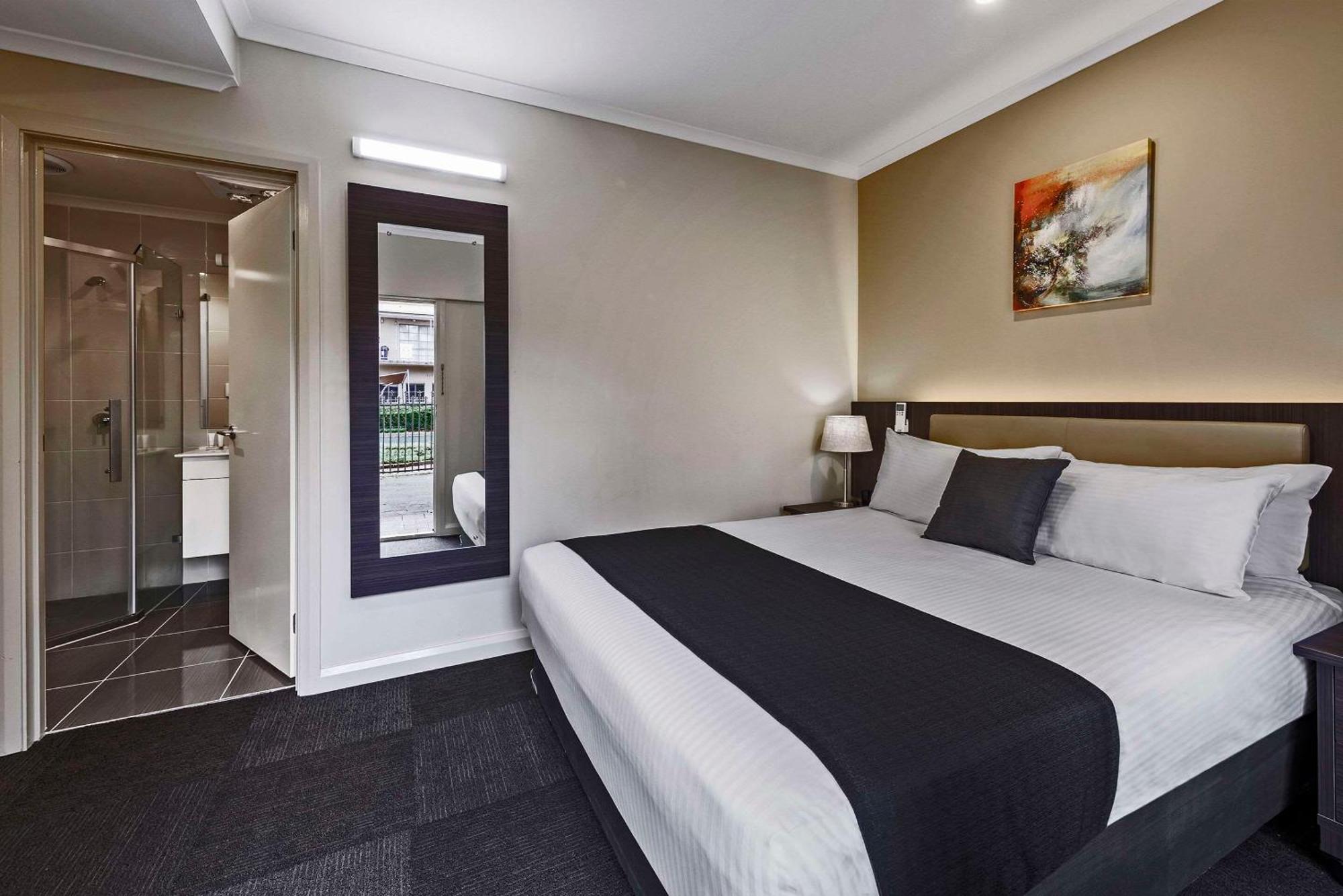 Quality Hotel Melbourne Airport Exterior foto