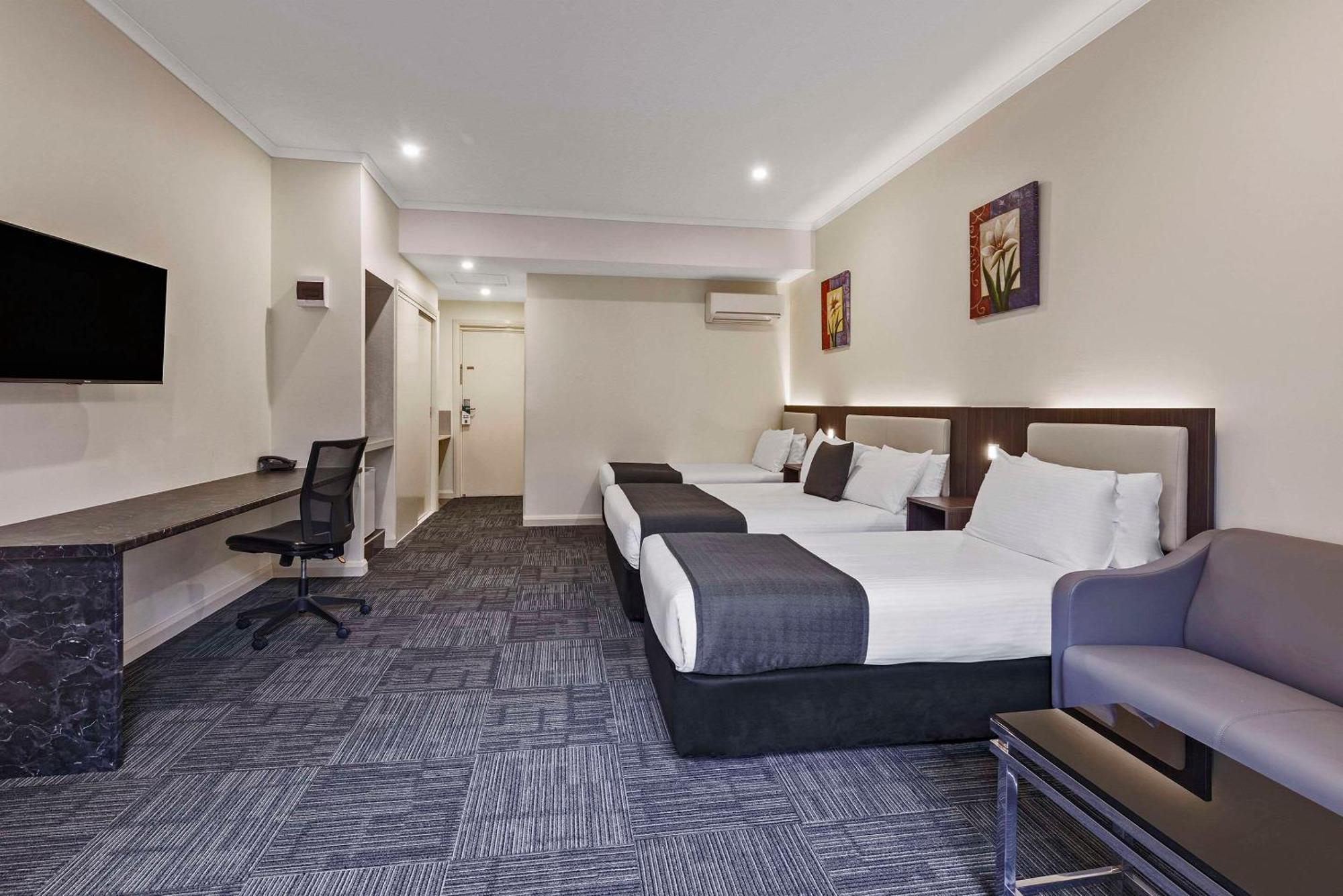 Quality Hotel Melbourne Airport Exterior foto